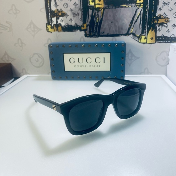Gucci Women's Urban GG0326S GG/0326/S 001 Black Fashion Square Sunglasses 52mm - Picture 5 of 11